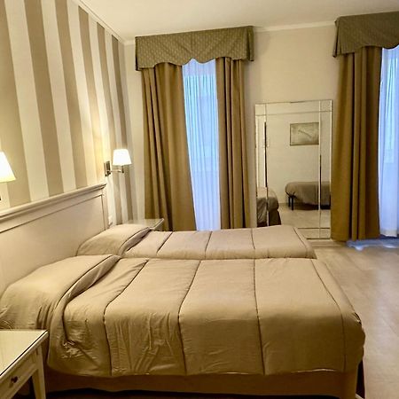 Hotel Bristol 的里雅斯特 外观 照片