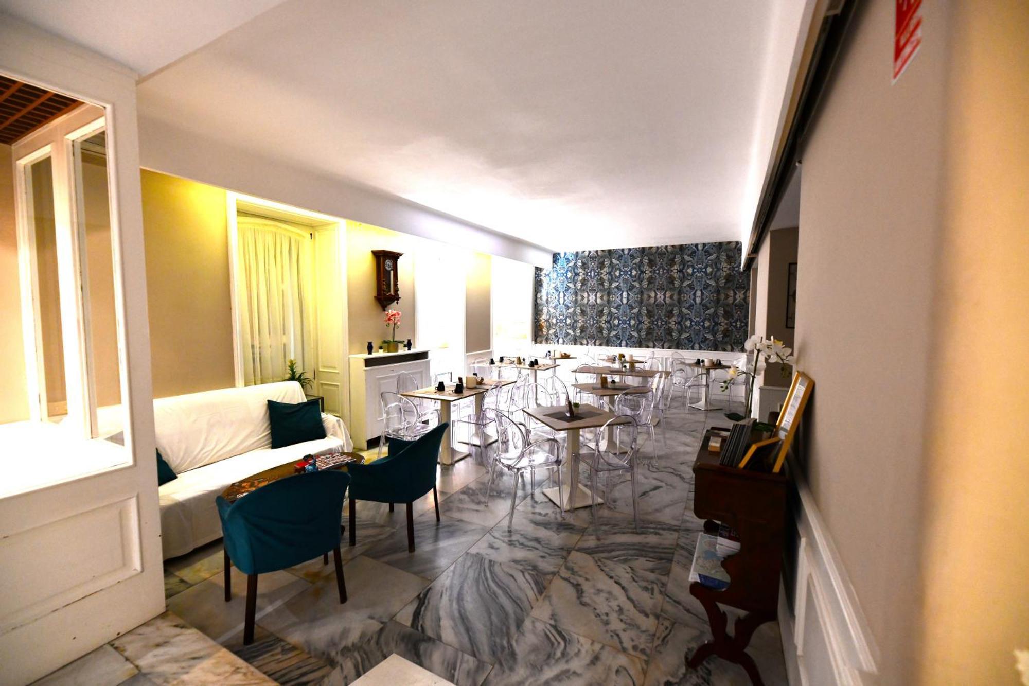 Hotel Bristol 的里雅斯特 外观 照片